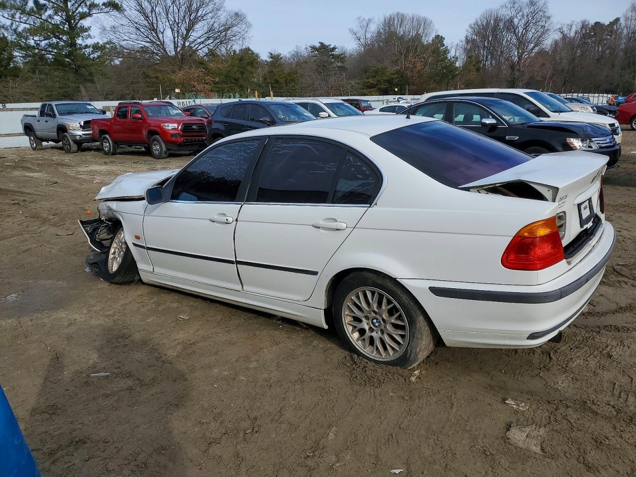2000 BMW 328 i