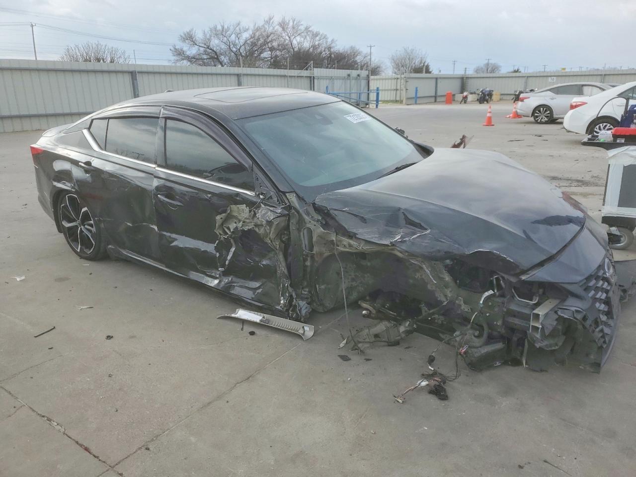 2023 Nissan Altima sr