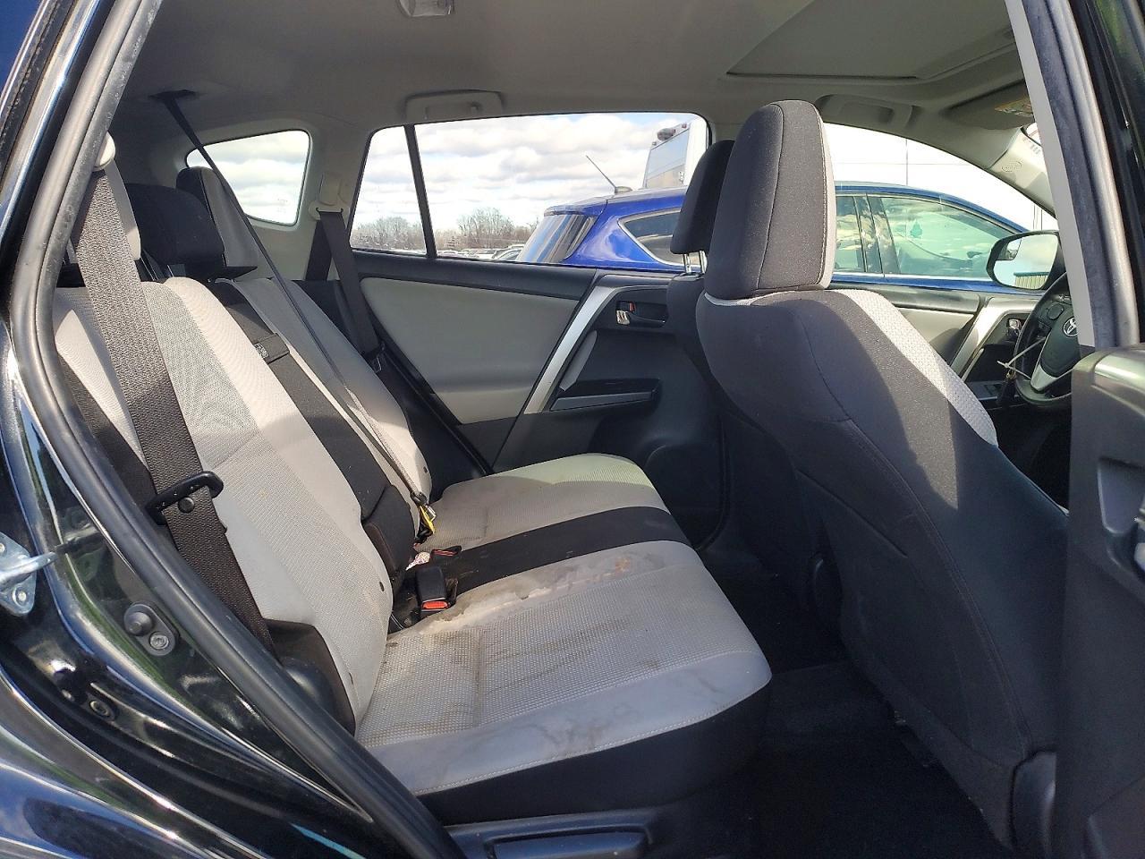 2018 Toyota Rav4 hv le