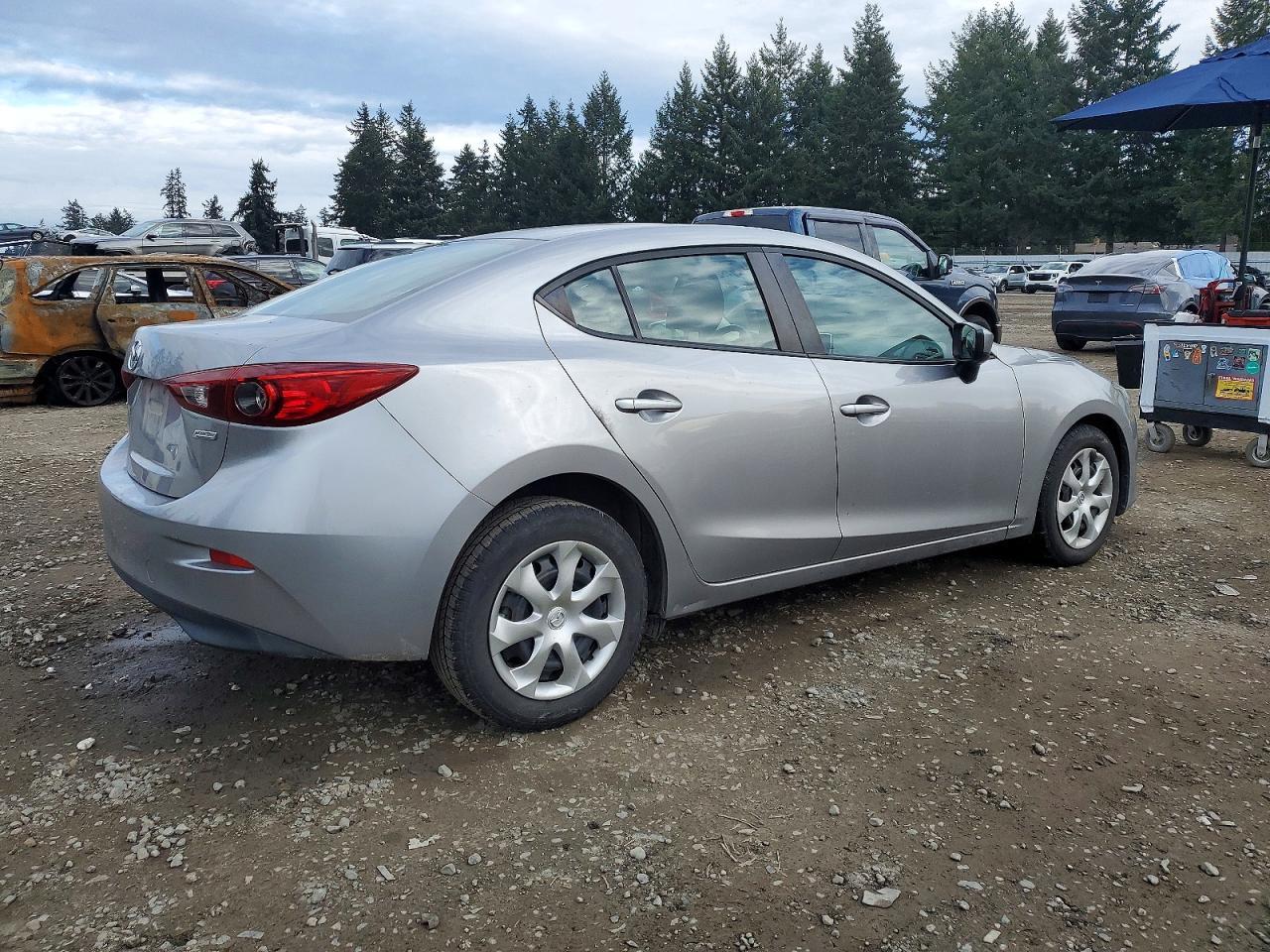 2016 Mazda 3 Sport