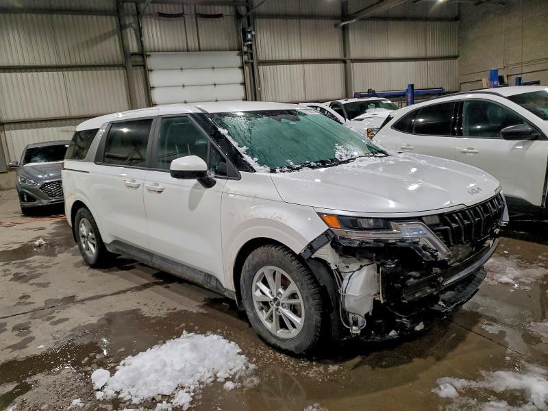 2023 KIA Carnival lx