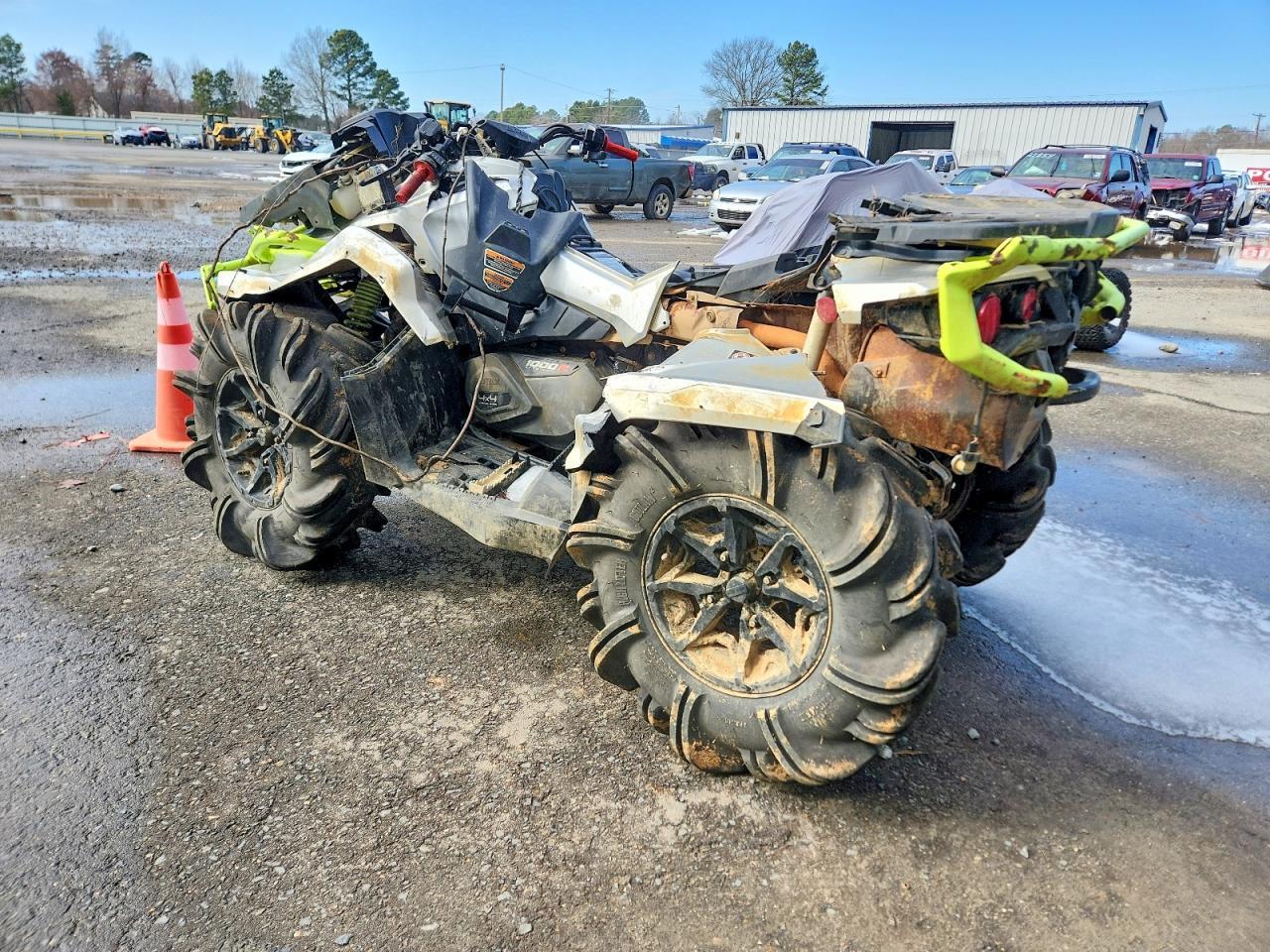 2024 Can-Am 2024 CAN AM Outlander G2L