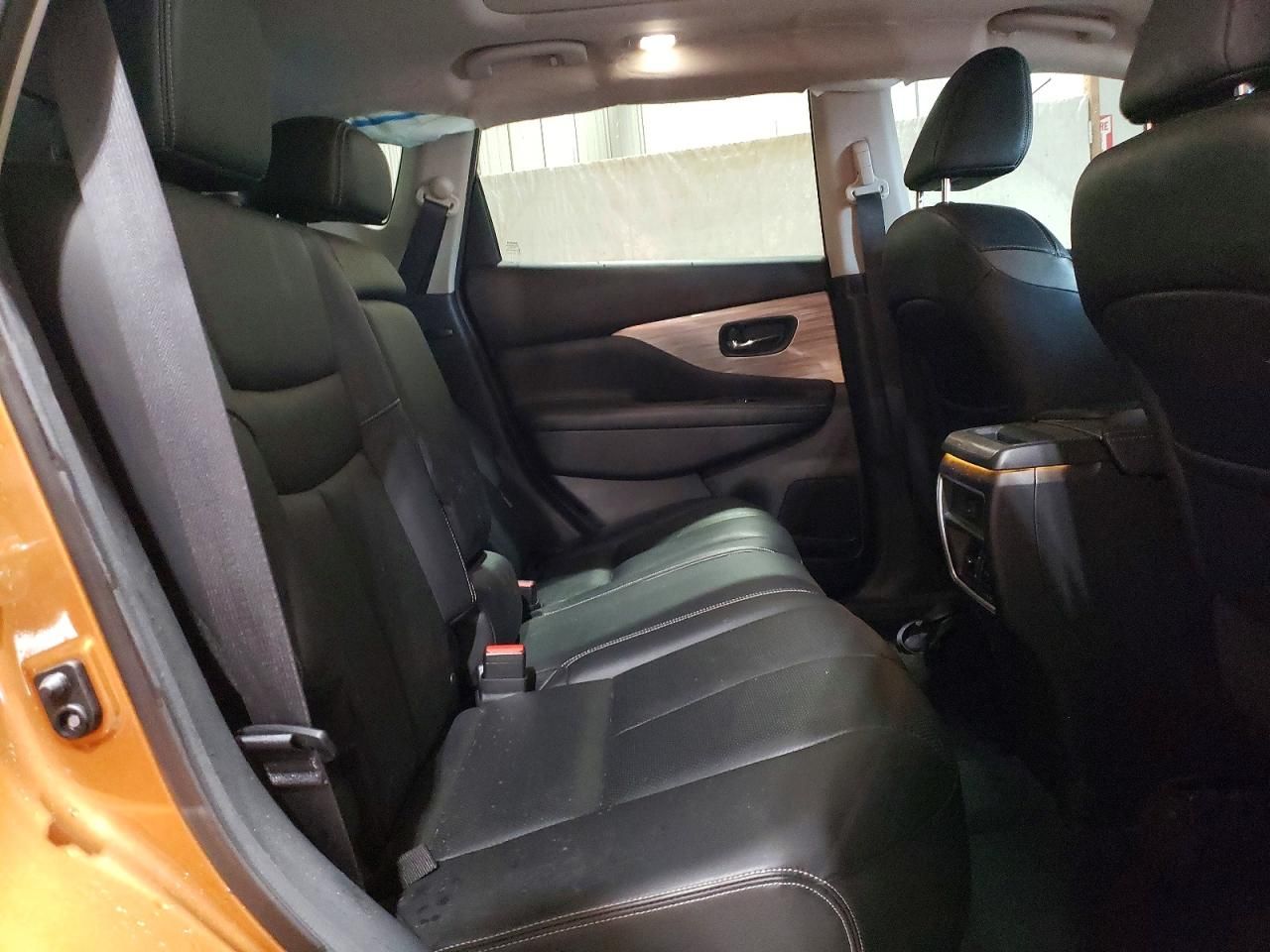 2016 Nissan Murano s