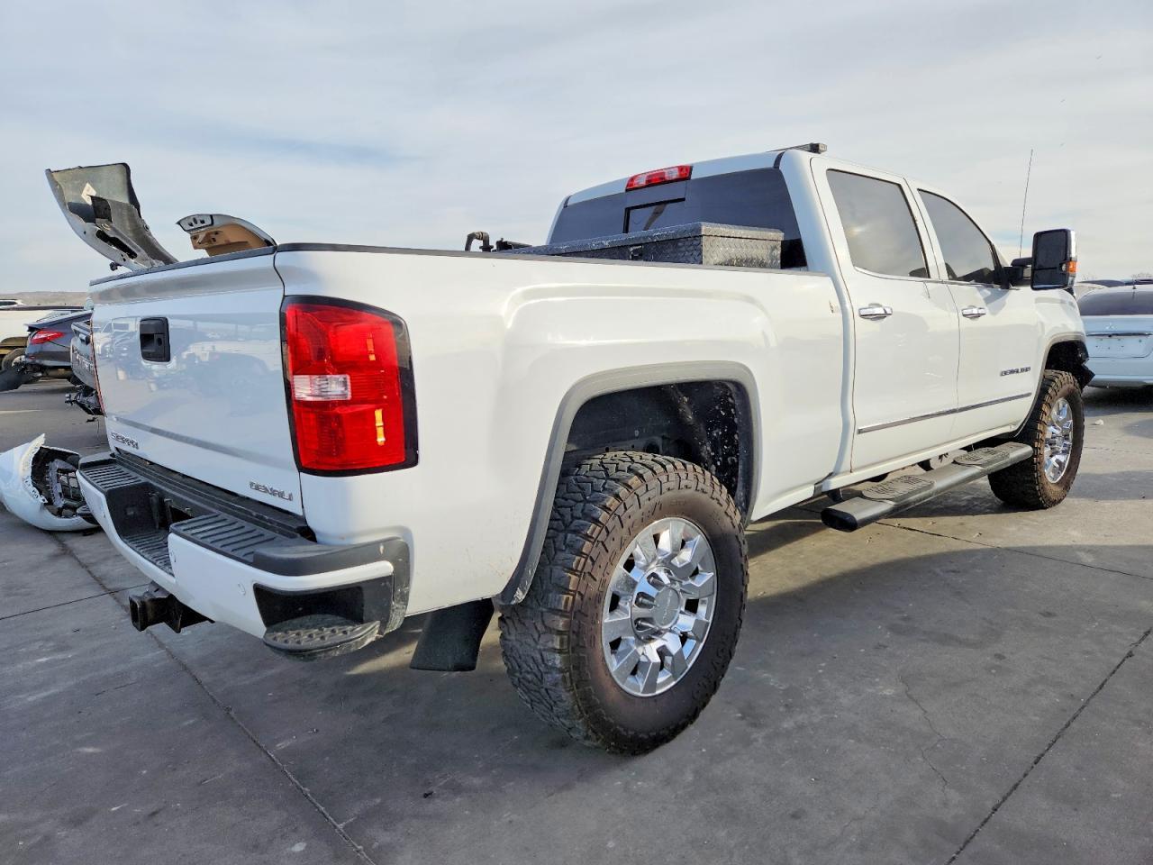 2017 GMC Sierra K2500 Denali