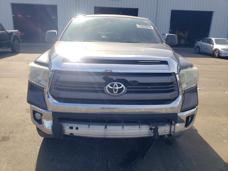 2015 Toyota Tundra SR5