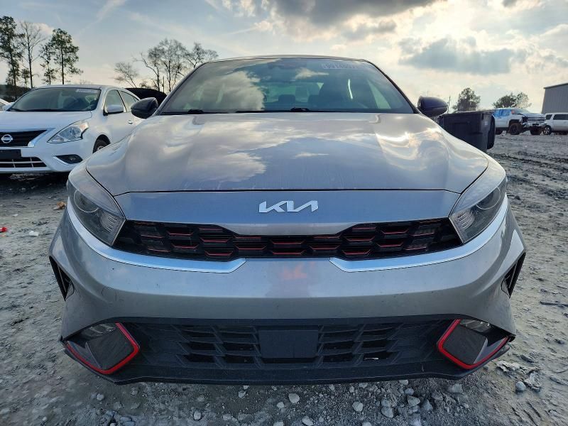 2022 KIA Forte gt Line