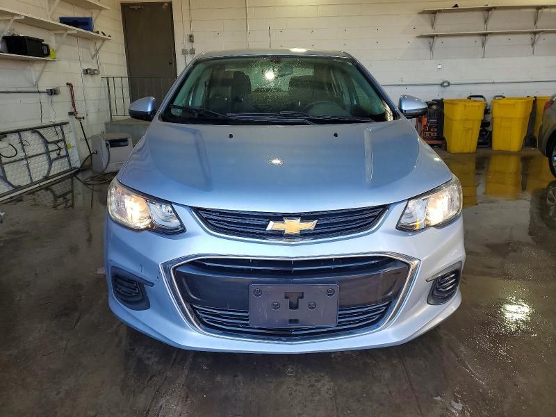 2017 Chevrolet Sonic lt