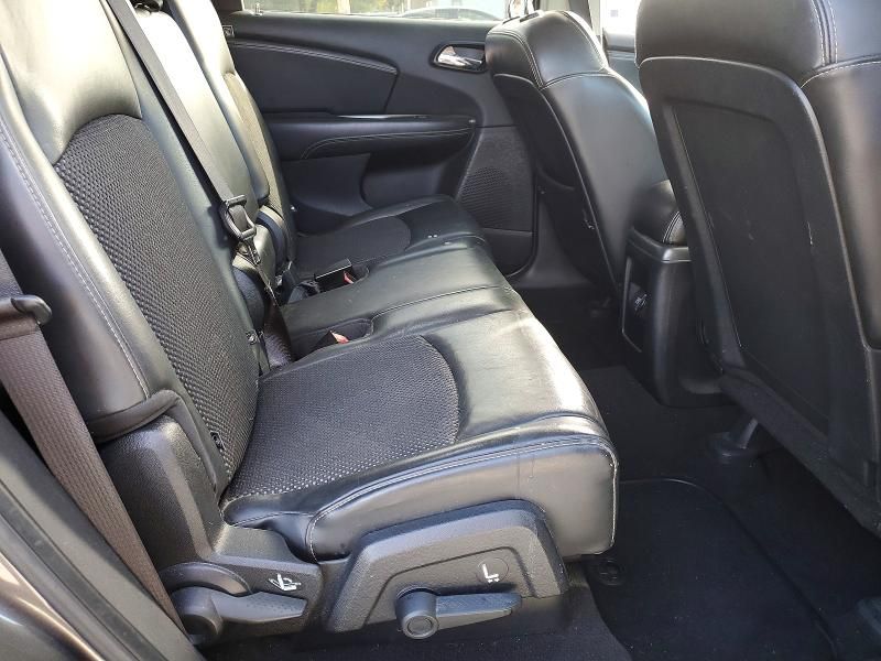 2016 Dodge Journey Crossroad