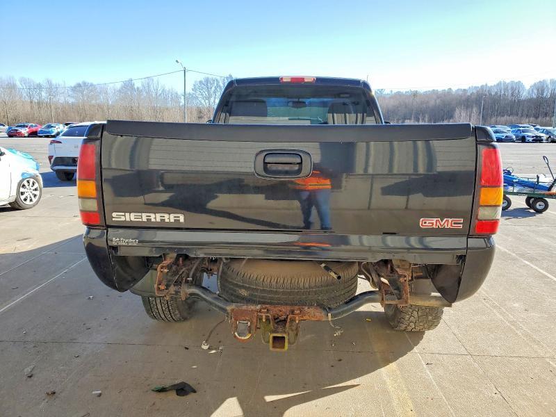2005 GMC New Sierra K1500