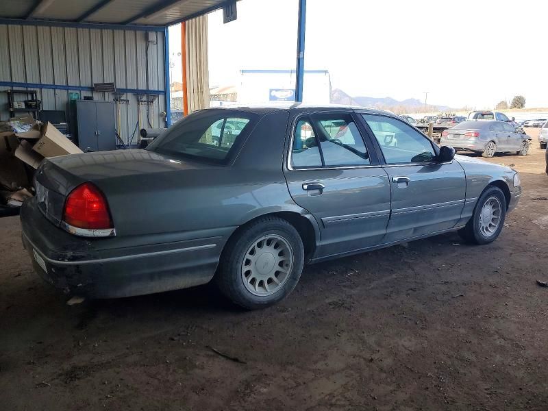 2001 Ford Crown Victoria lx