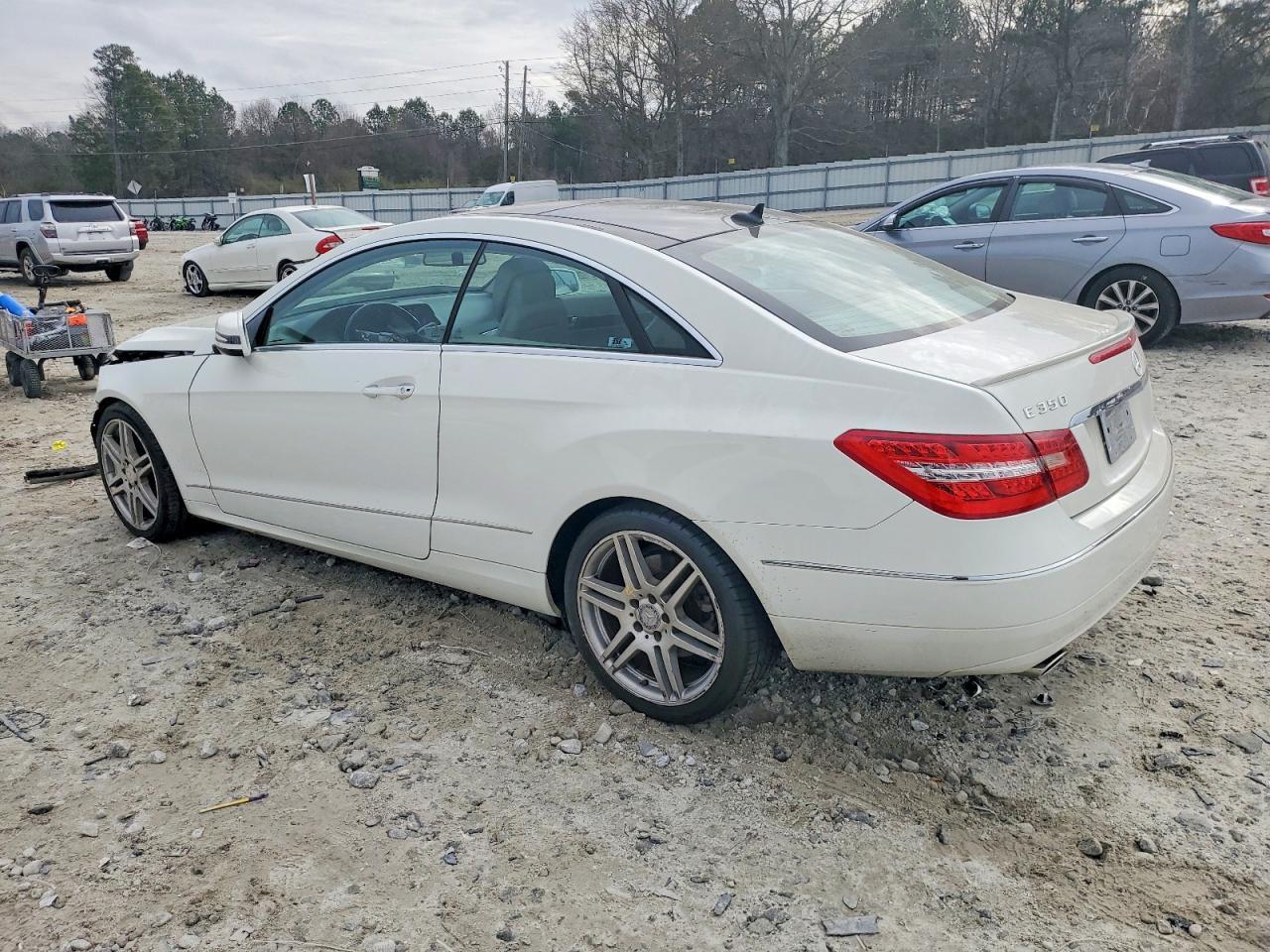 2011 Mercedes-Benz E 350