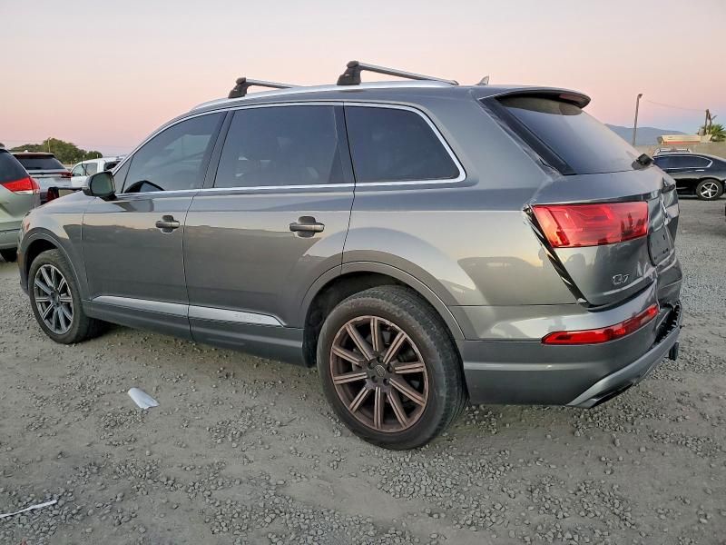 2017 Audi Q7 Premium Plus