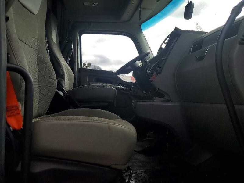 2019 Kenworth Construction T680