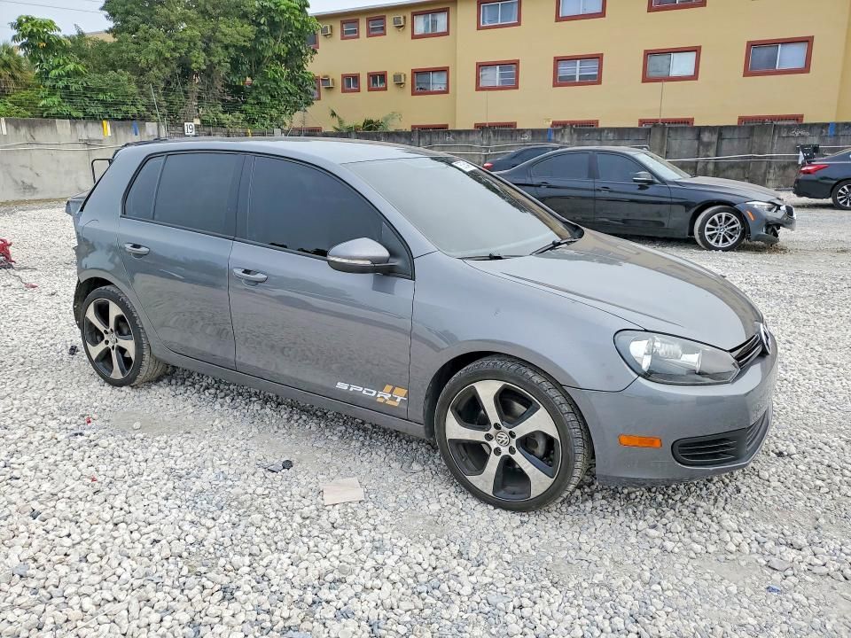 2013 Volkswagen Golf