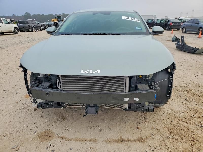 2025 KIA K4 lx