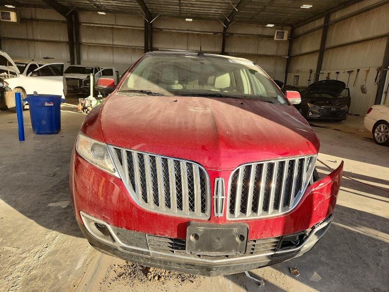 2013 Lincoln Townhouse MKX