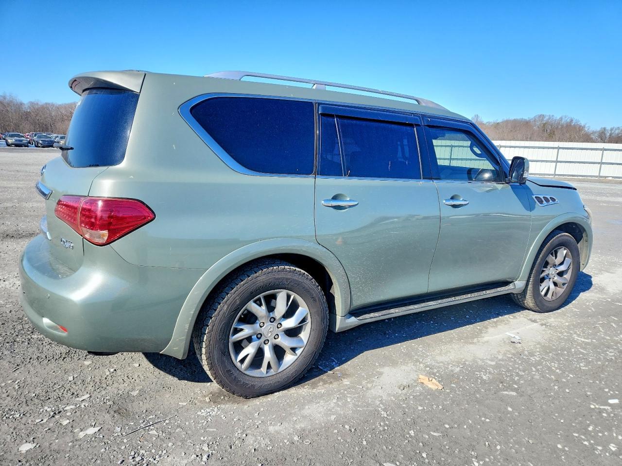2012 Infiniti Qx56