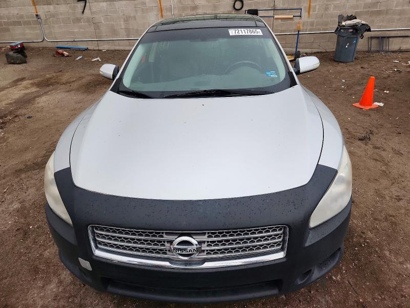 2009 Nissan Maxima s