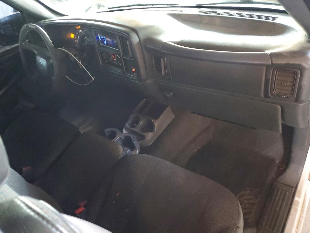 2002 Chevrolet Silverado C1500