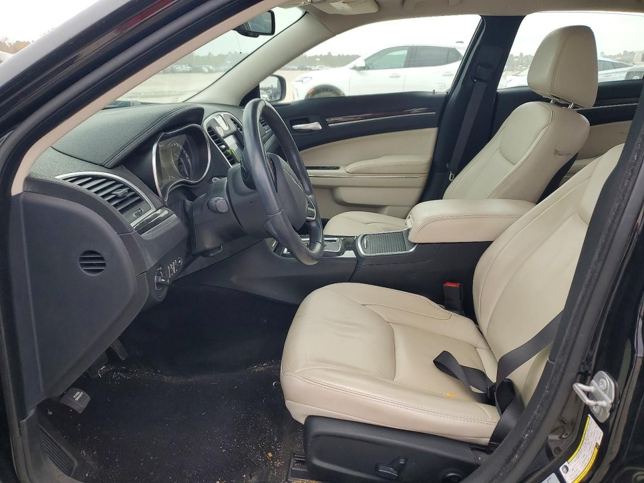 2017 Chrysler 300 Limited