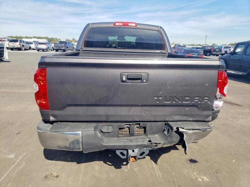 2015 Toyota Tundra SR5