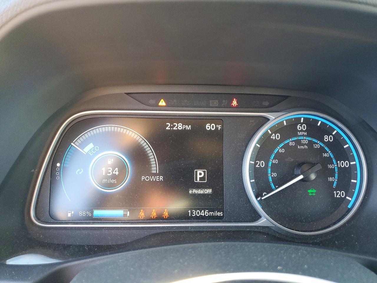 2024 Nissan Leaf s