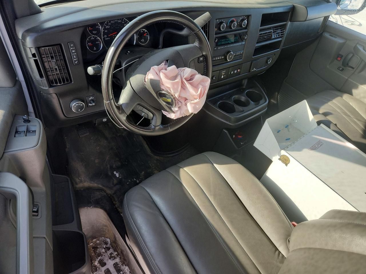 2020 Chevrolet Express G2500