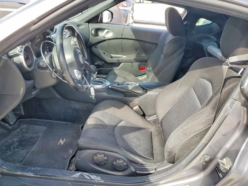 2013 Nissan 370z Base