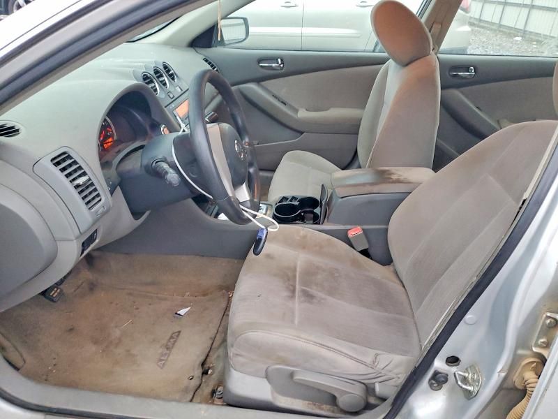 2011 Nissan Altima Base