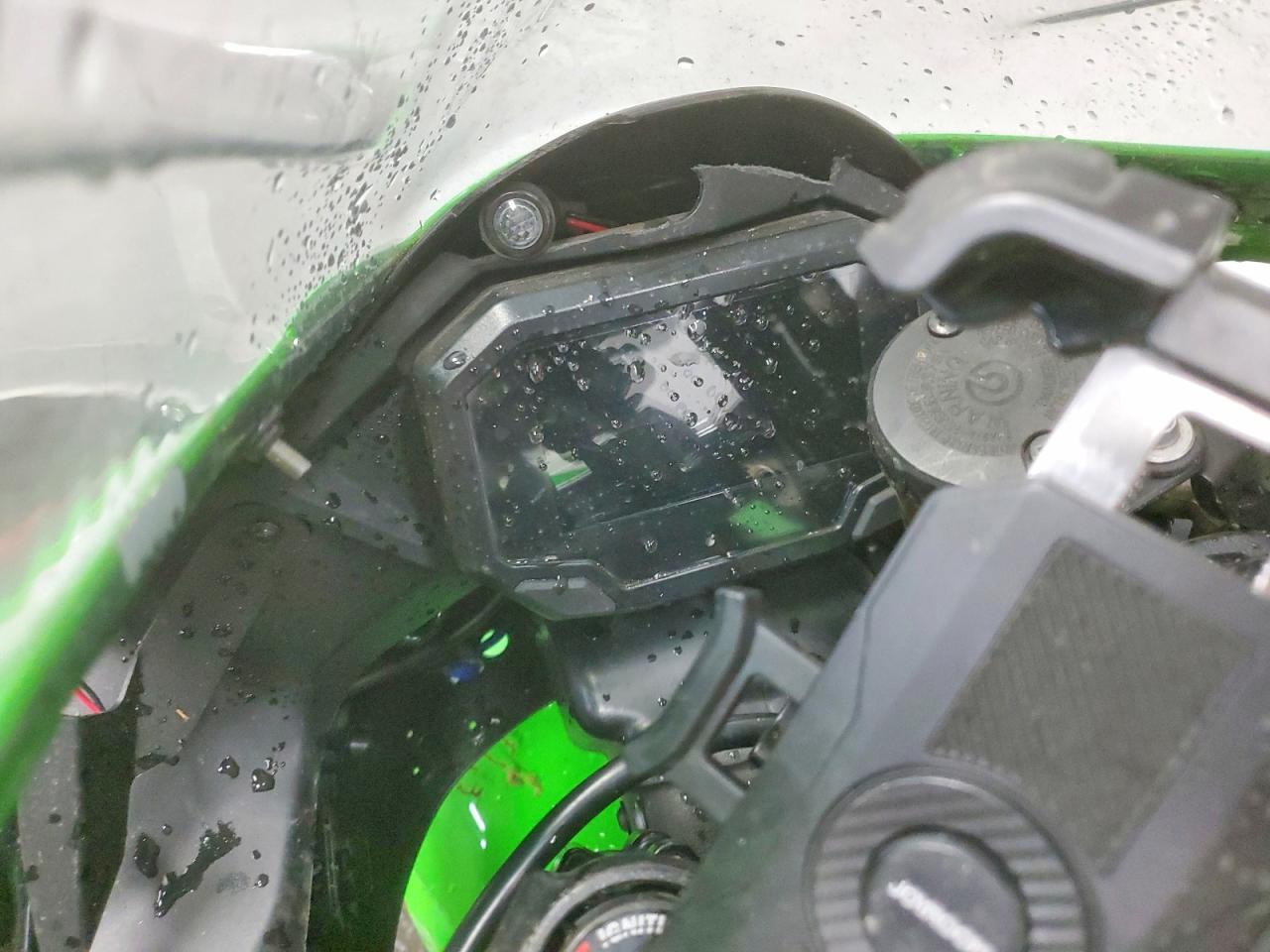 2021 Kawasaki ZX1002 M