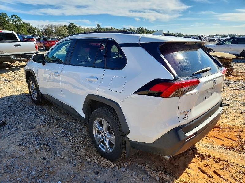 2022 Toyota Rav4 xle