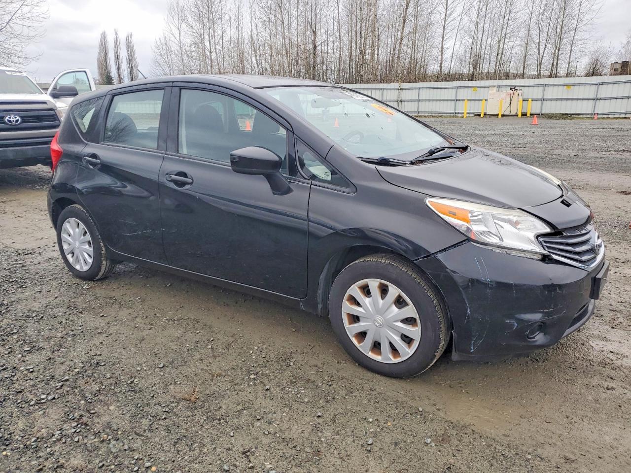 2015 Niss Versa Note sv
