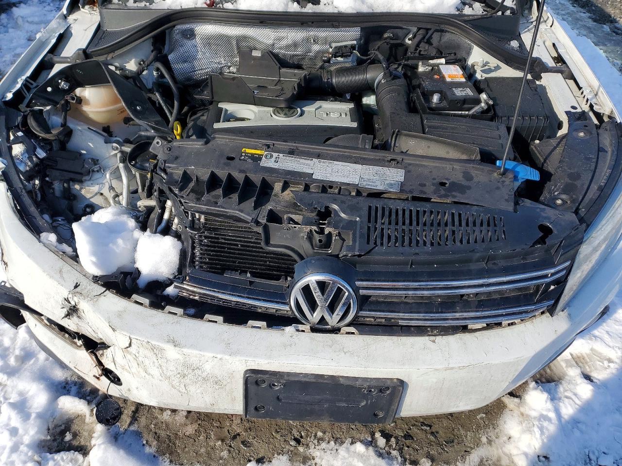 2016 Volkswagen Tiguan s