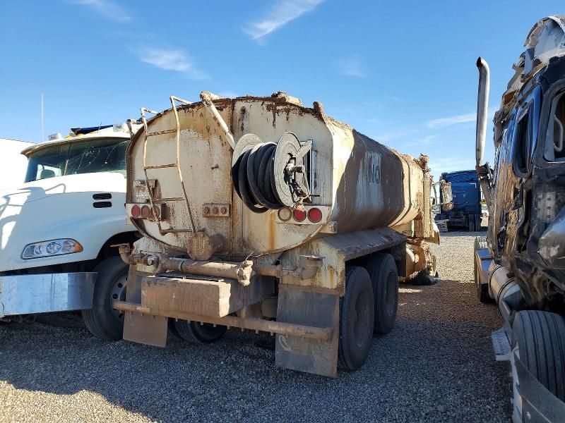 2007 Peterbilt 357 Water Truck