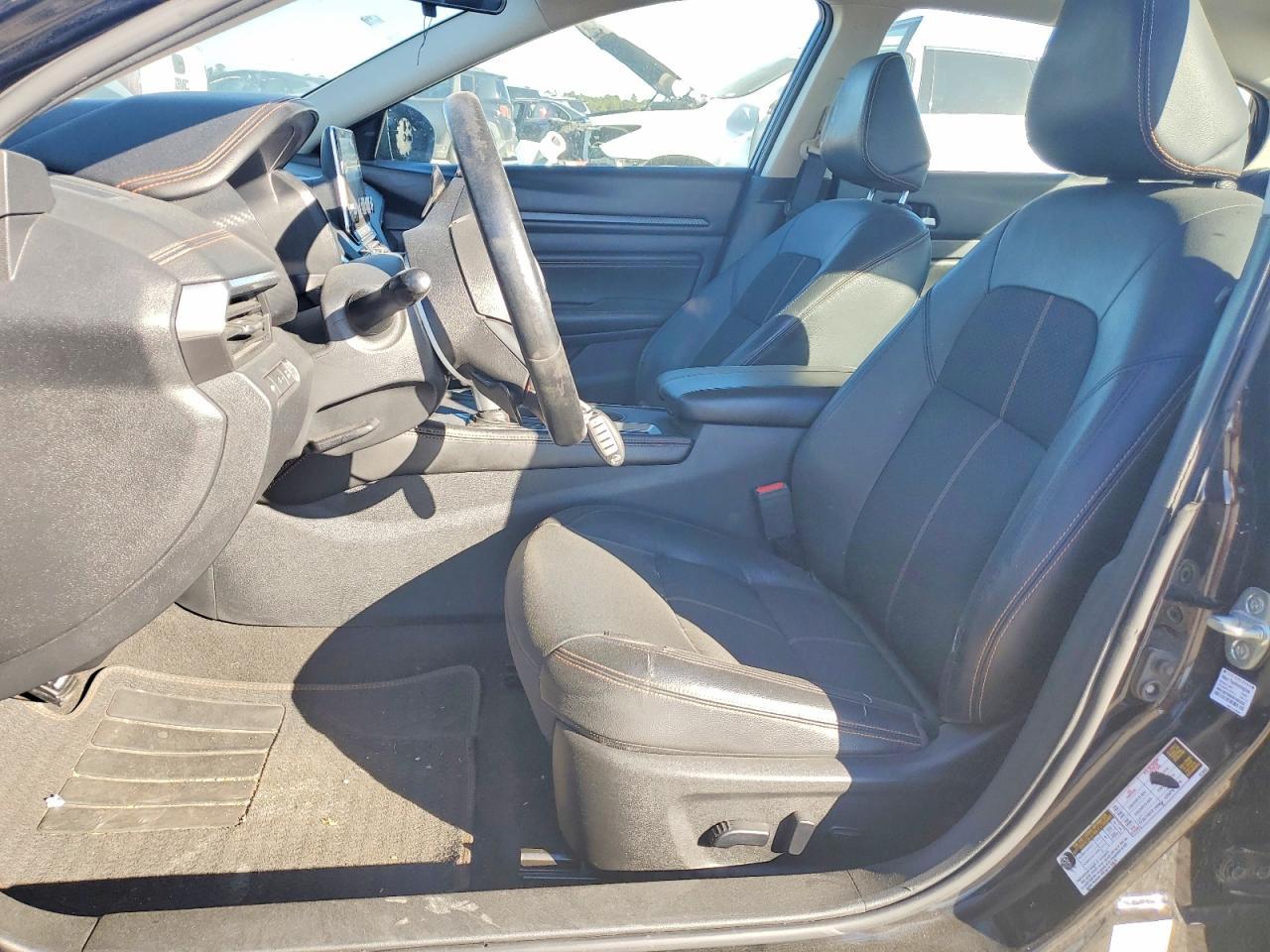2022 Nissan Altima sr
