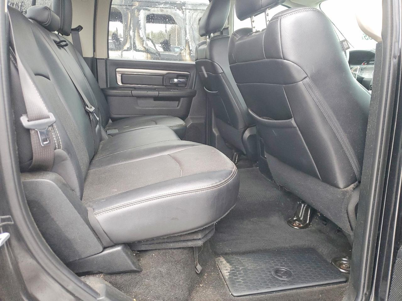 2017 Dodge RAM 1500 Sport