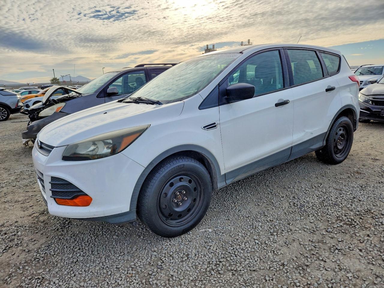 2013 Ford Escape s