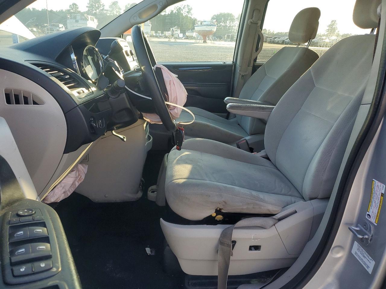 2012 Dodge Grand Caravan sxt