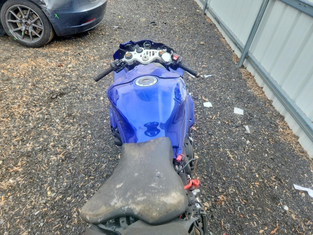 2023 Yamaha YZFR7
