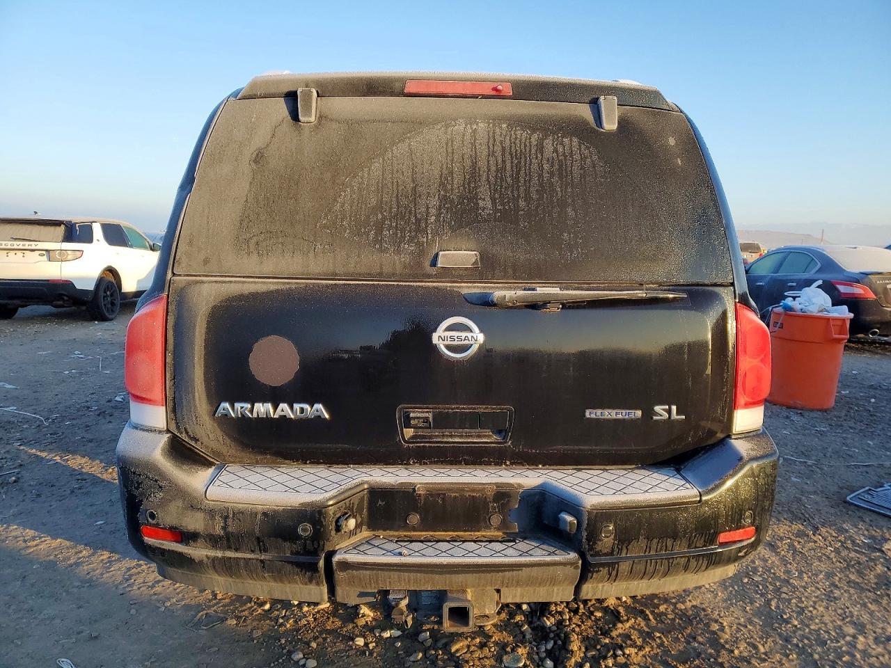 2012 Nissan Armada sv