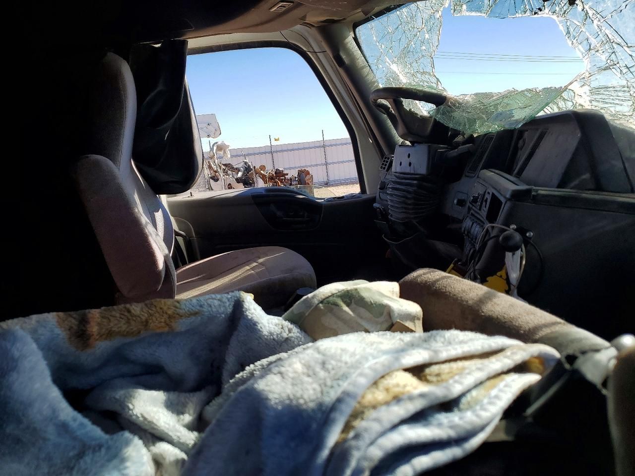 2018 International LT625 Semi Truck