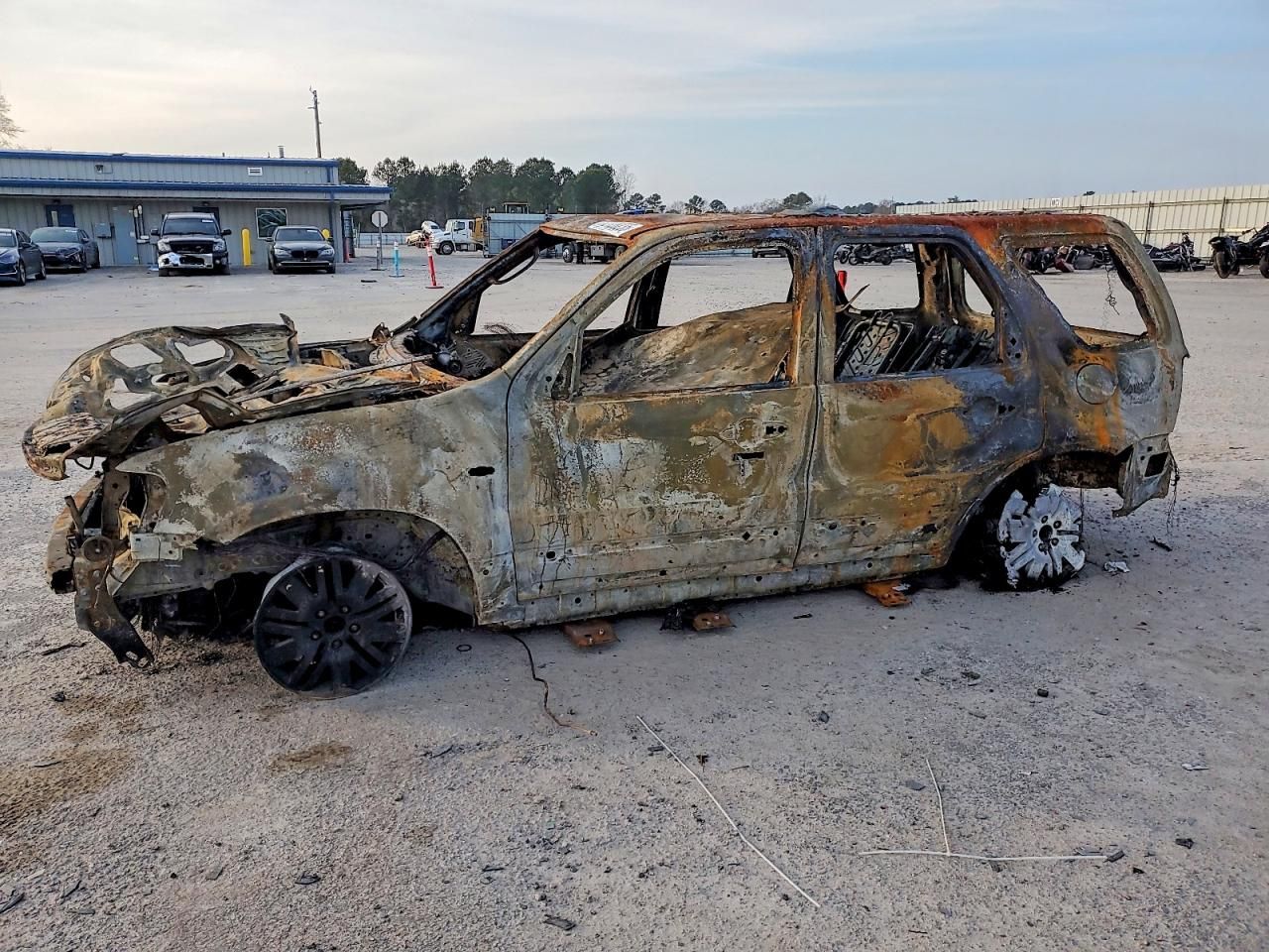 2005 Mercury Mariner