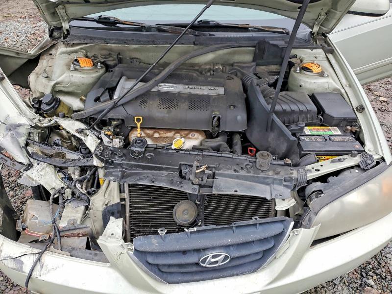 2004 Hyundai Elantra gls