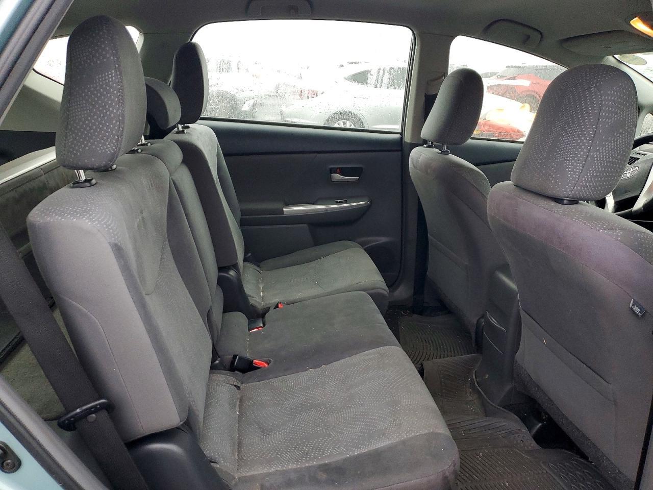 2013 Toyota Prius v