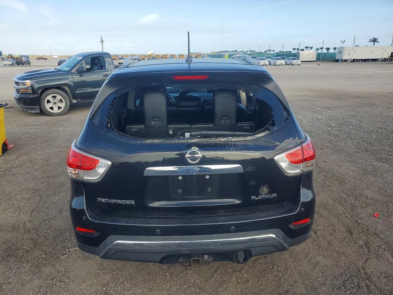 2015 Nissan Pathfinder s