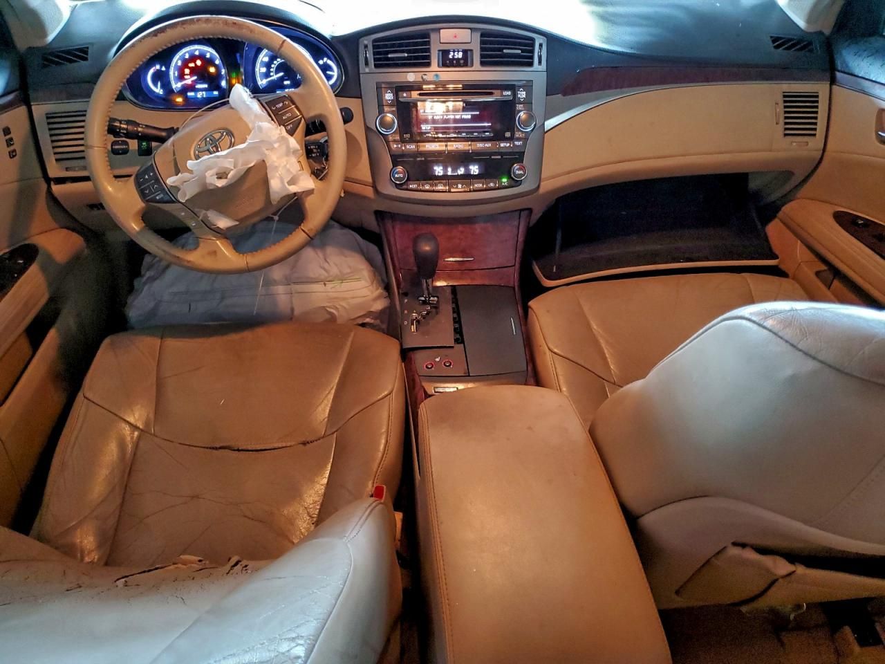 2011 Toyota Avalon Base