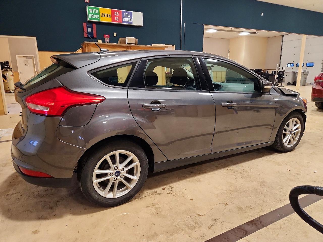 2016 Ford Focus se