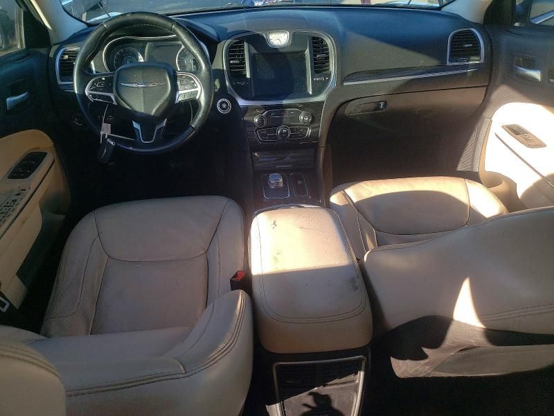 2015 Chrysler 300 Limited