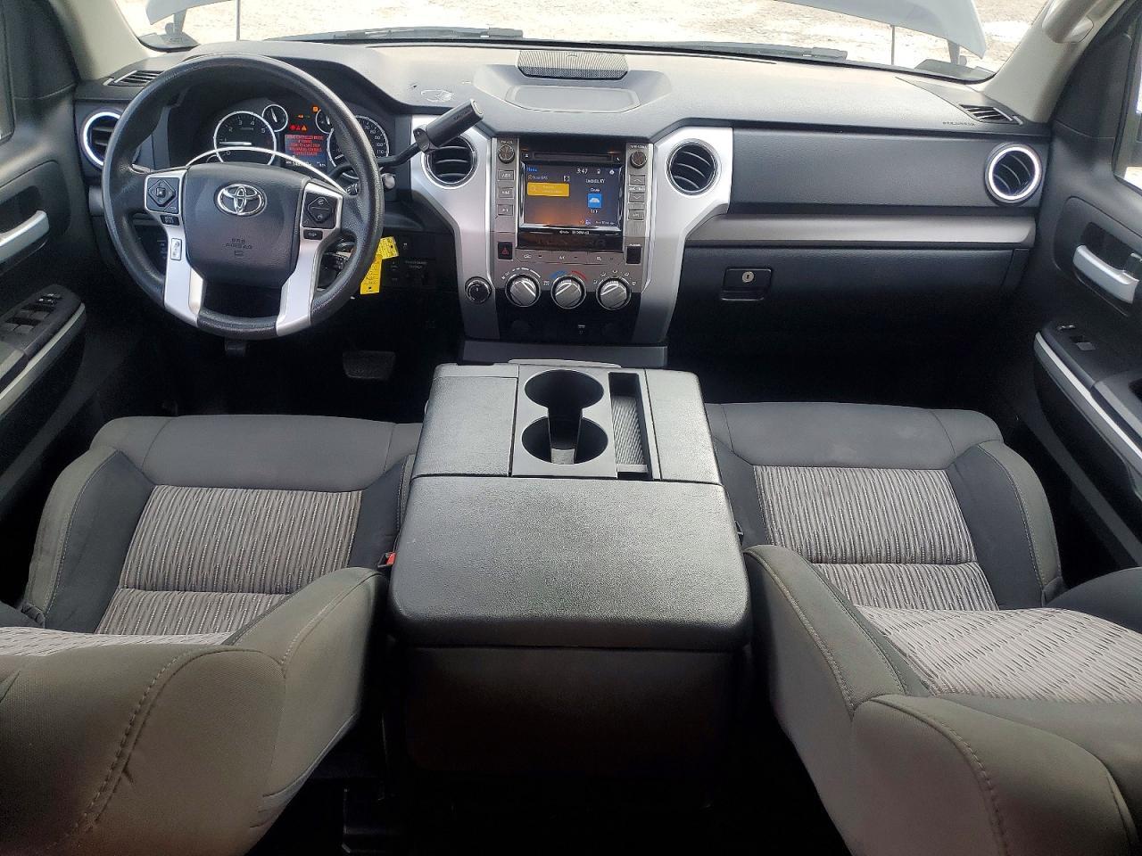 2017 Toyota Tundra SR5