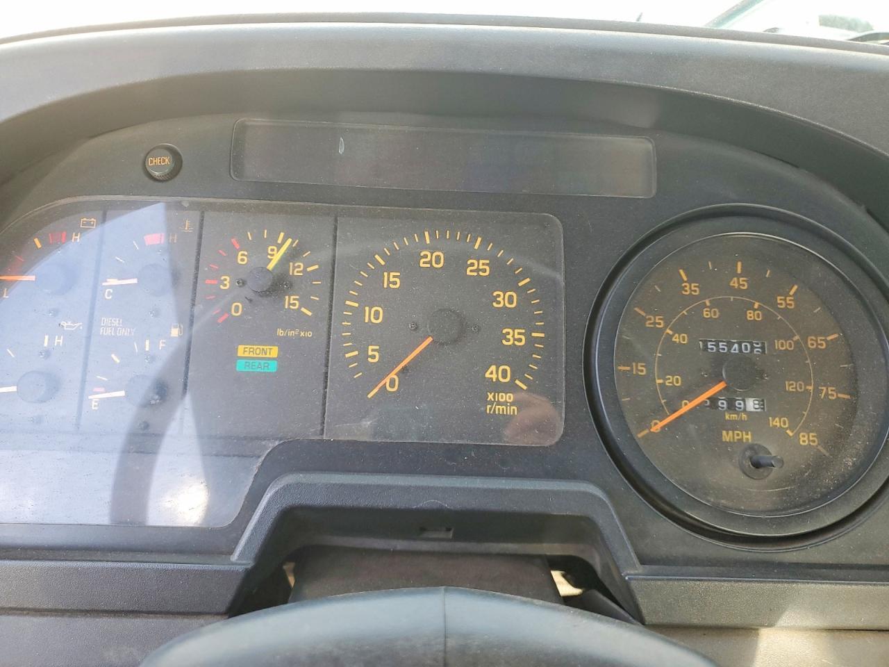 2002 GMC T-6500 Flatbed Truck